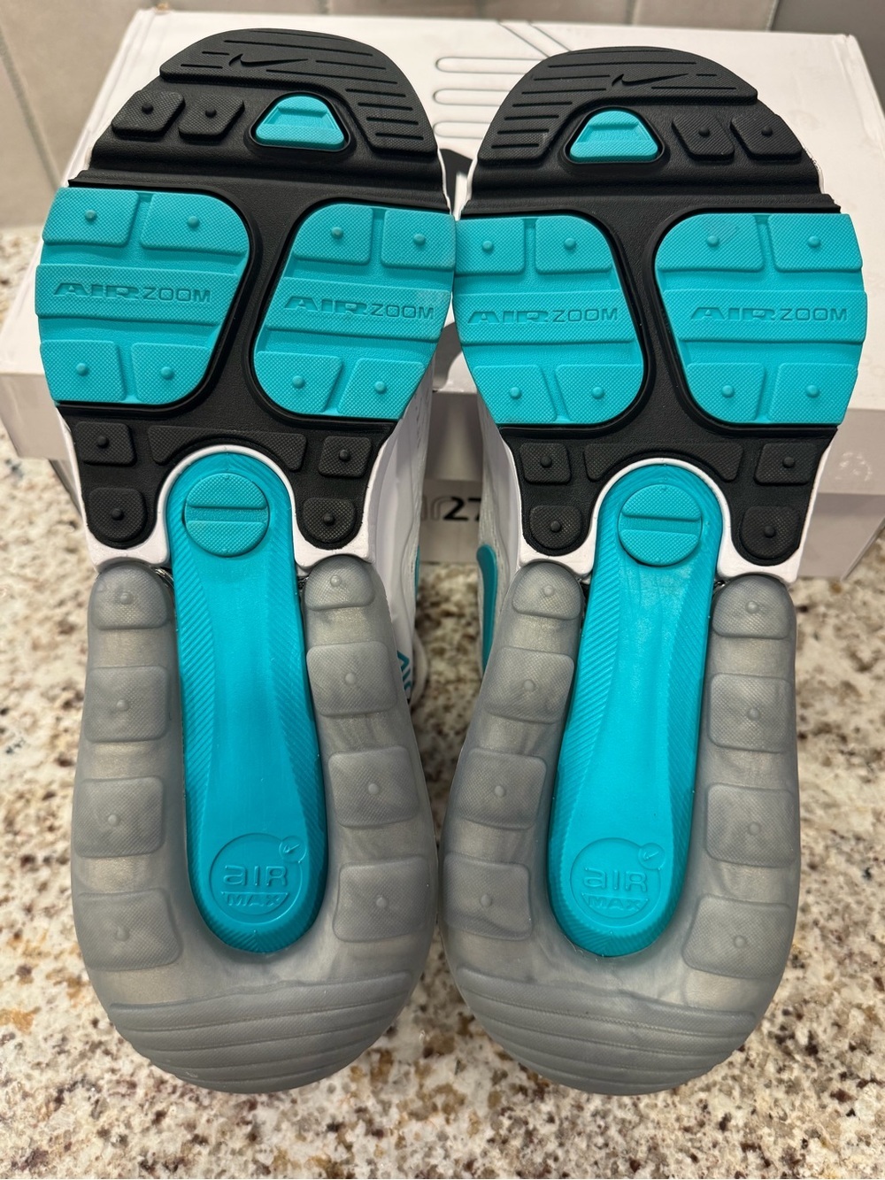 Men’s Nike Air Max 270 Premium - Picture 3 of 5